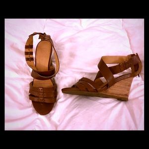Golo Italian leather cocoa brown wedge
